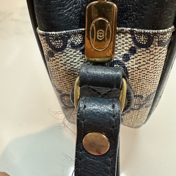 Gucci GG Canvas Plus Clutch - Picture 8 of 9